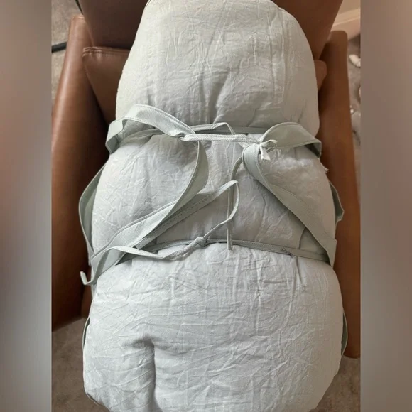 🎉LAST PIECE 🎉DREAM STORIES Solid Supersoft Comforter Set - Picture 4 of 6